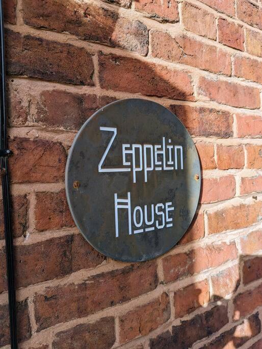 Zeppelin House - Riverside 18Th Century Townhouse Villa Bewdley Kültér fotó